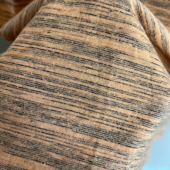 LulaRoe t shirts - Picture 3 of 8